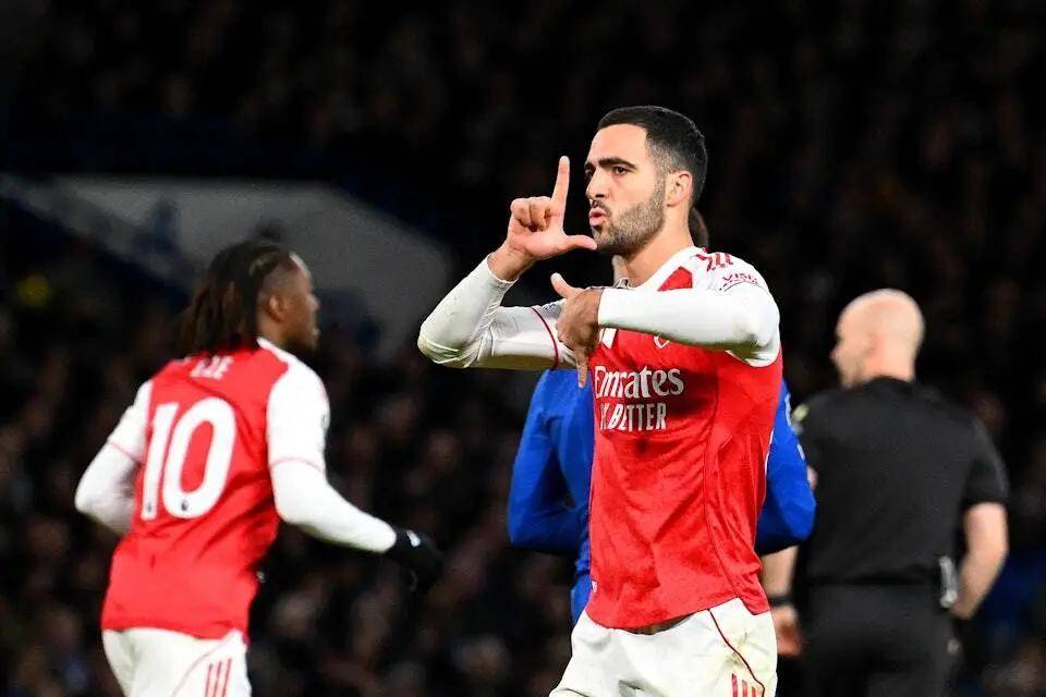 今晚突围战来临，阿森纳围绕社区盾调整名单，媒体盛赞，赛程密集仍需轮换(阿森纳几次社区盾杯)-AYX SPORTS